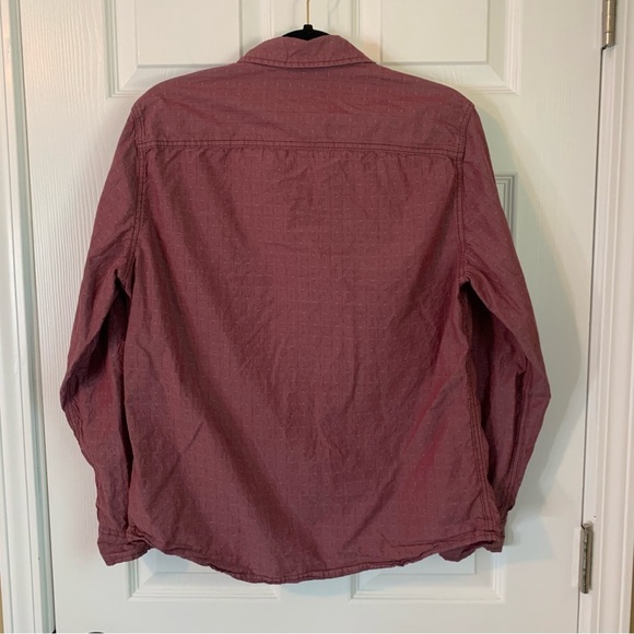 Rock & Republic Burgundy Textured Button Down Long Sleeve Shirt, size M - Picture 7 of 8